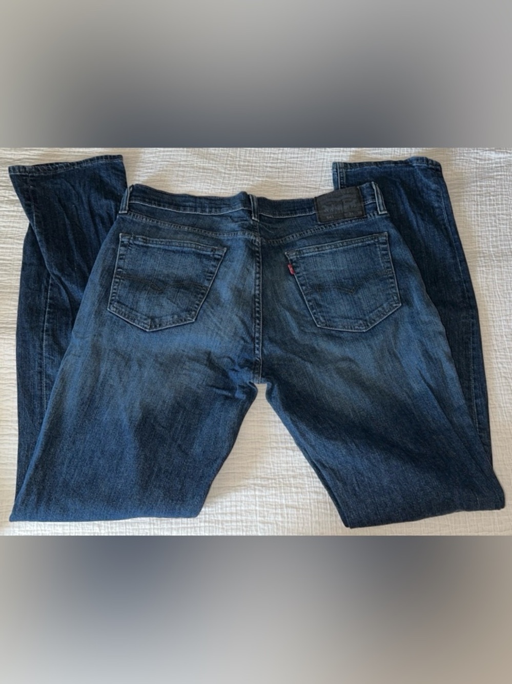 Levi's 541 Men's Athletic Fit Jeans - Picture 2 of 3